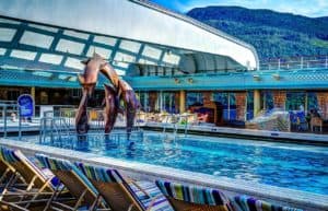 Cruise Ship Deals